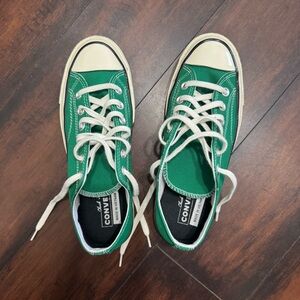 Converse Chuck 70 Green Canvas Shoes size 8